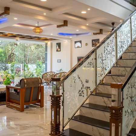 Hotel White House Residency à Varkala Extérieur photo